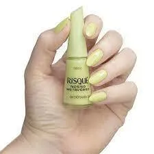 ESMALTE RISQUE METAVERSO ON ROTEANDO 8ML
