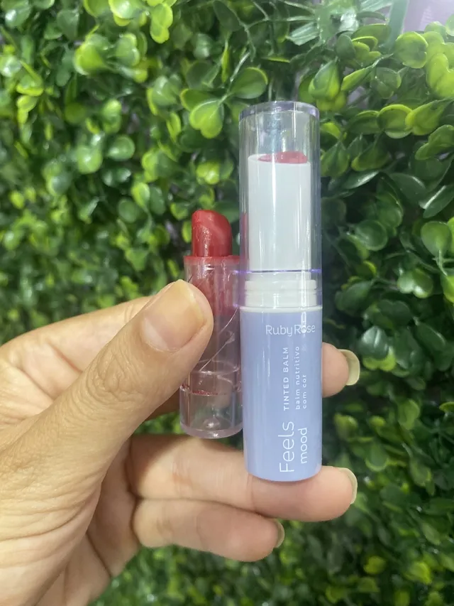 Tinted Balm cor 02 Ruby rose