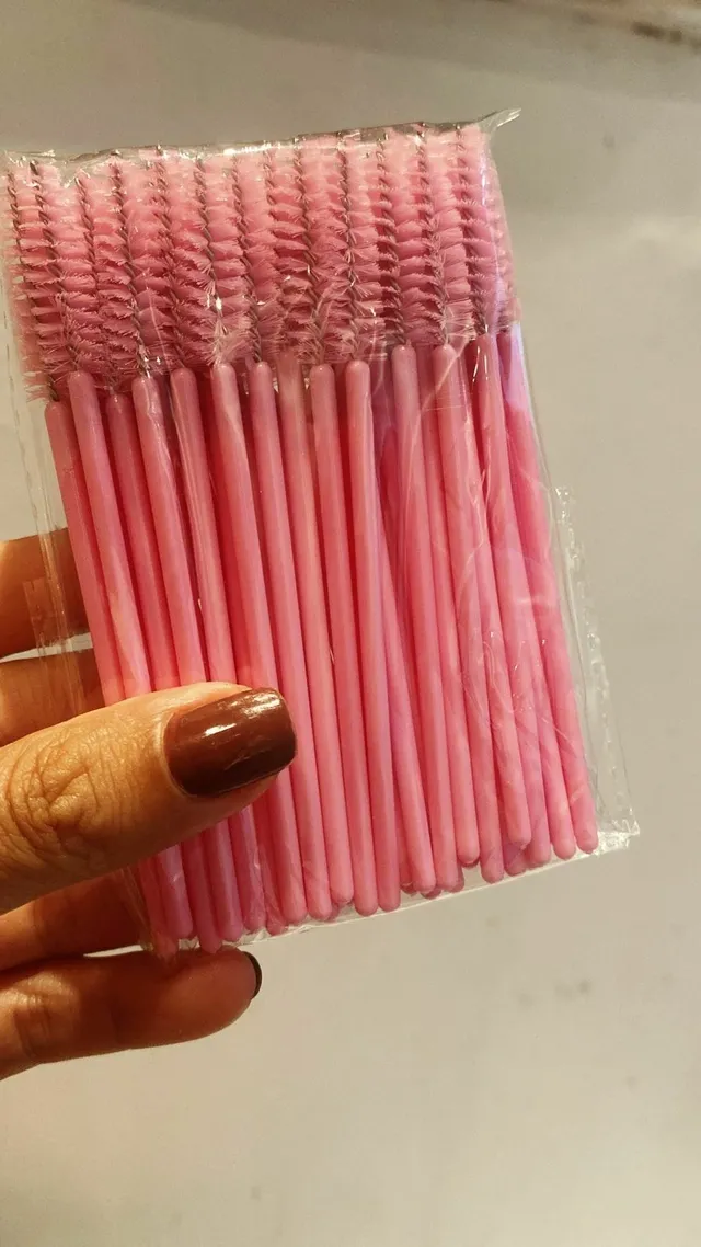 kit 50 escovinhas para sombrancelha